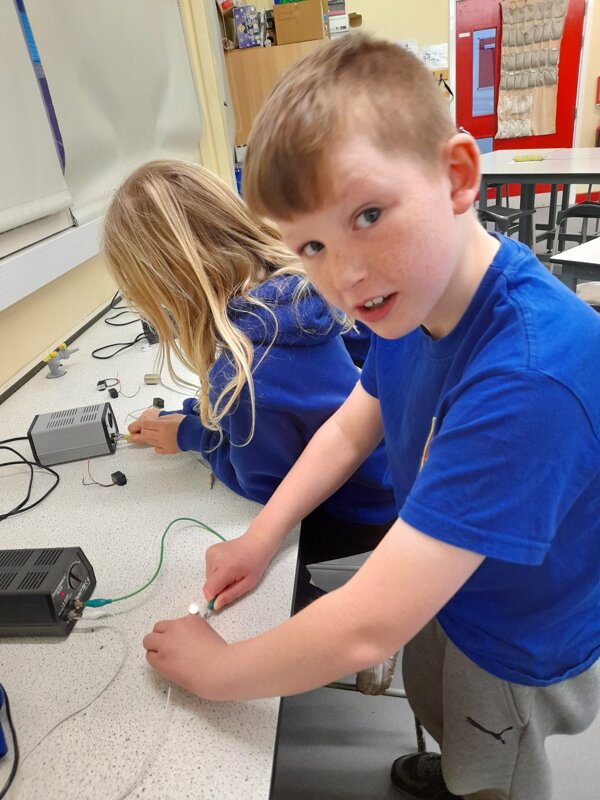 Image of Investigating Electricity in Year 6!